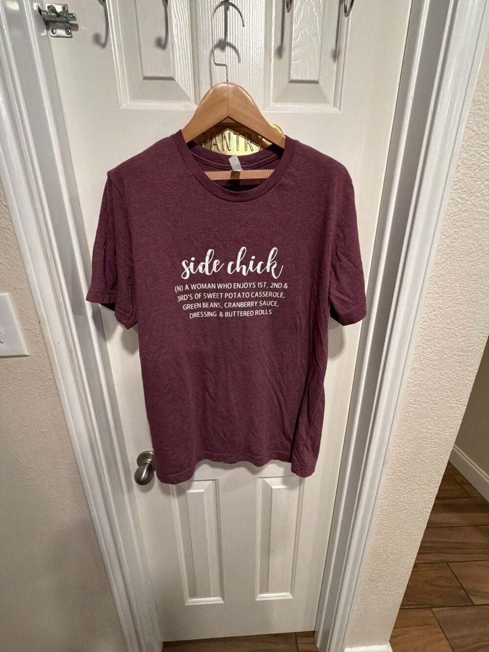 Bella+Canvas Side Chick Thanksgiving T-Shirt Size L Maroon Graphic